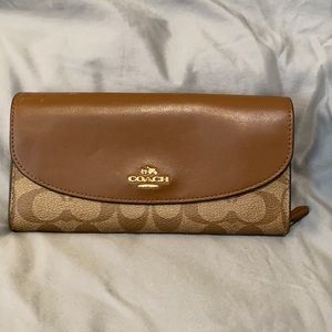 COACH Slim Trifold Wallet - Brown
